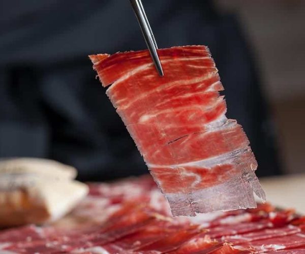 la curacion del jamon iberico de bellota pedroches